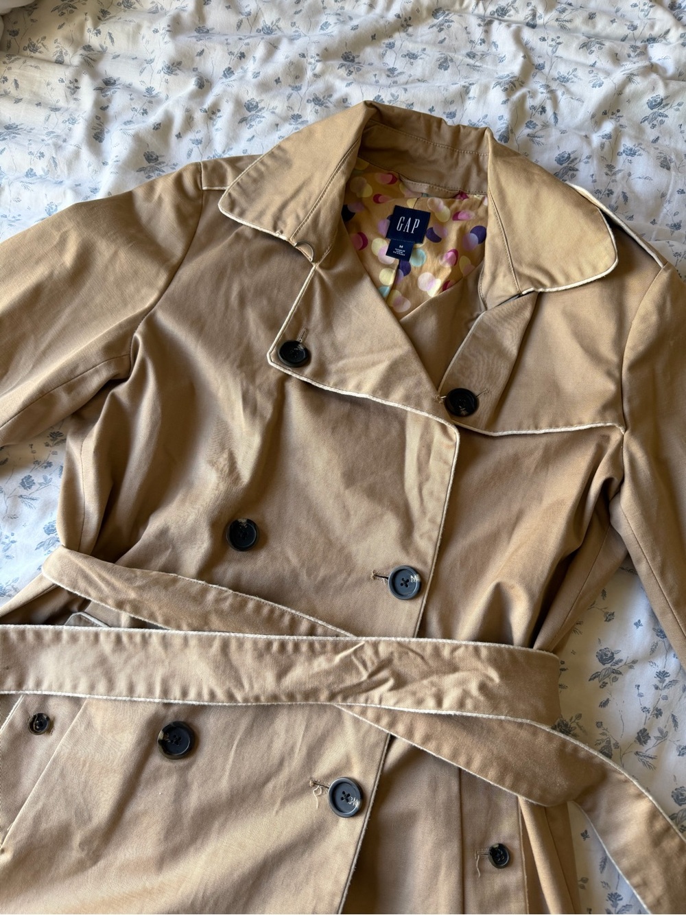 GAP Khaki Trench Coat with Contrast Trim